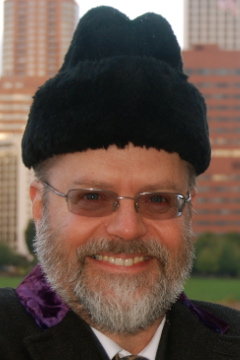 black hat photo by C Vardas